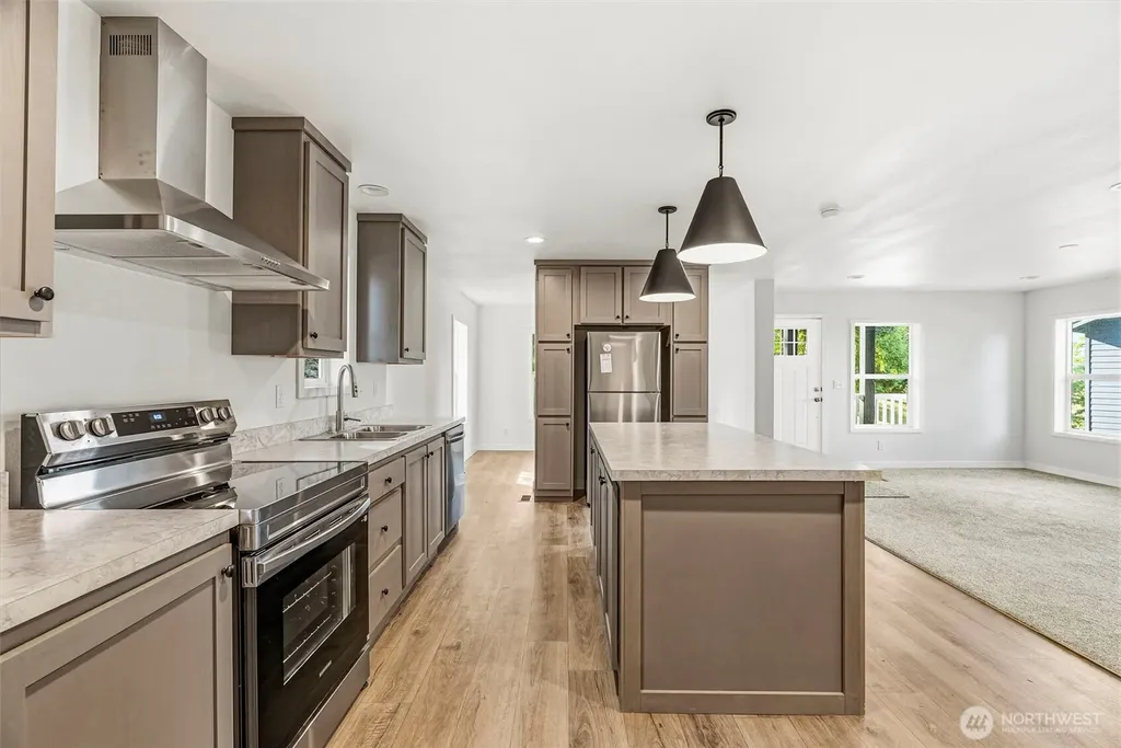 112 Noreen Lane Kelso WA 98626