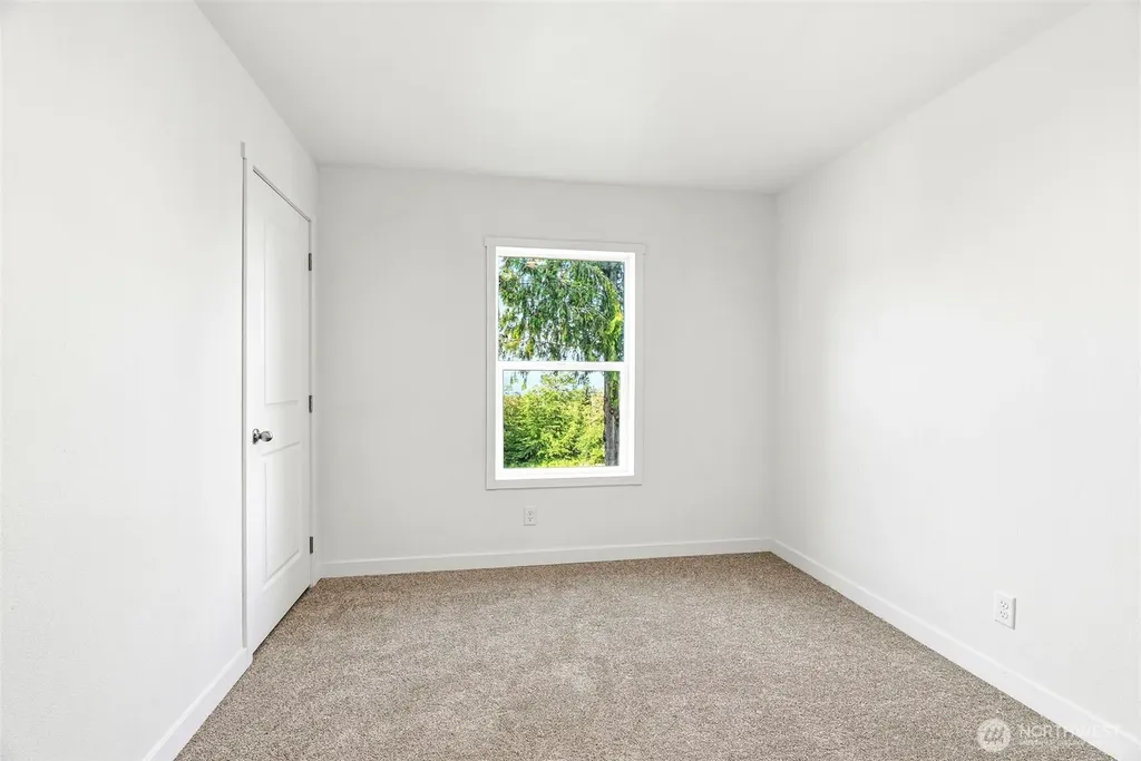 112 Noreen Lane Kelso WA 98626