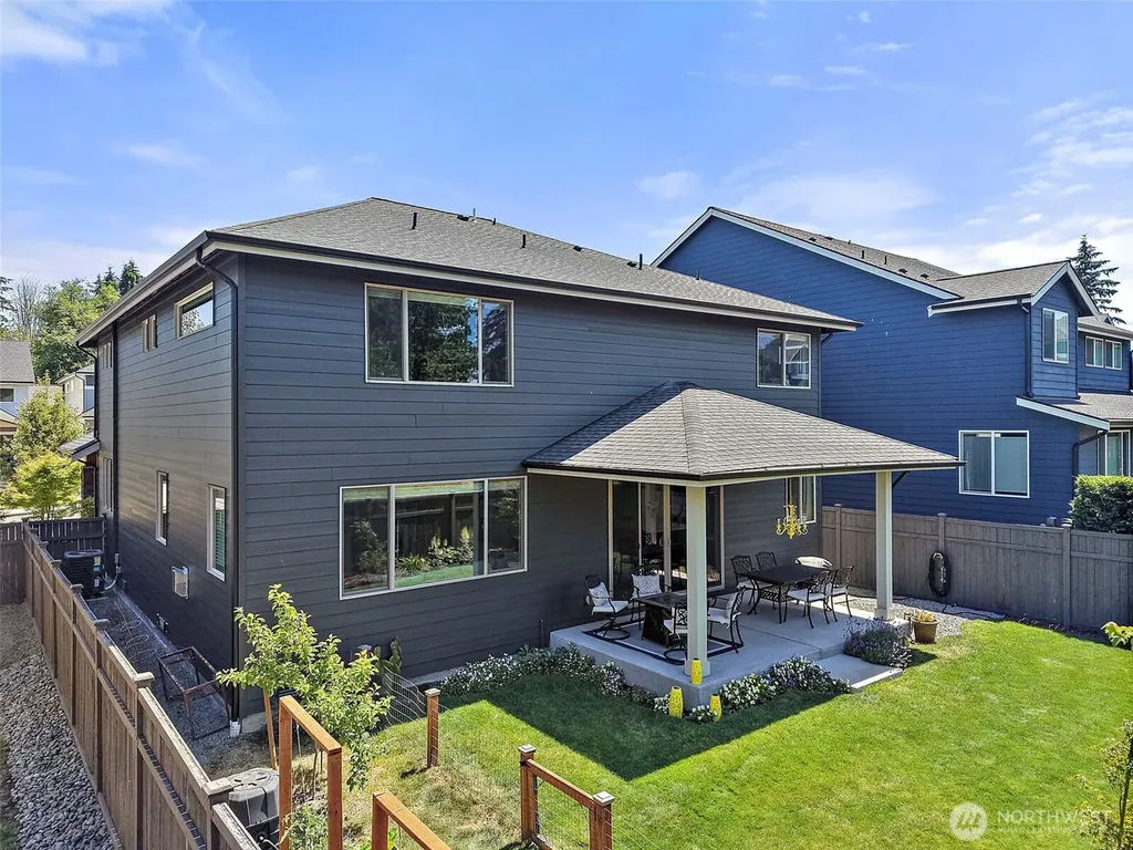 8110 197th Avenue E Bonney Lake WA 98391