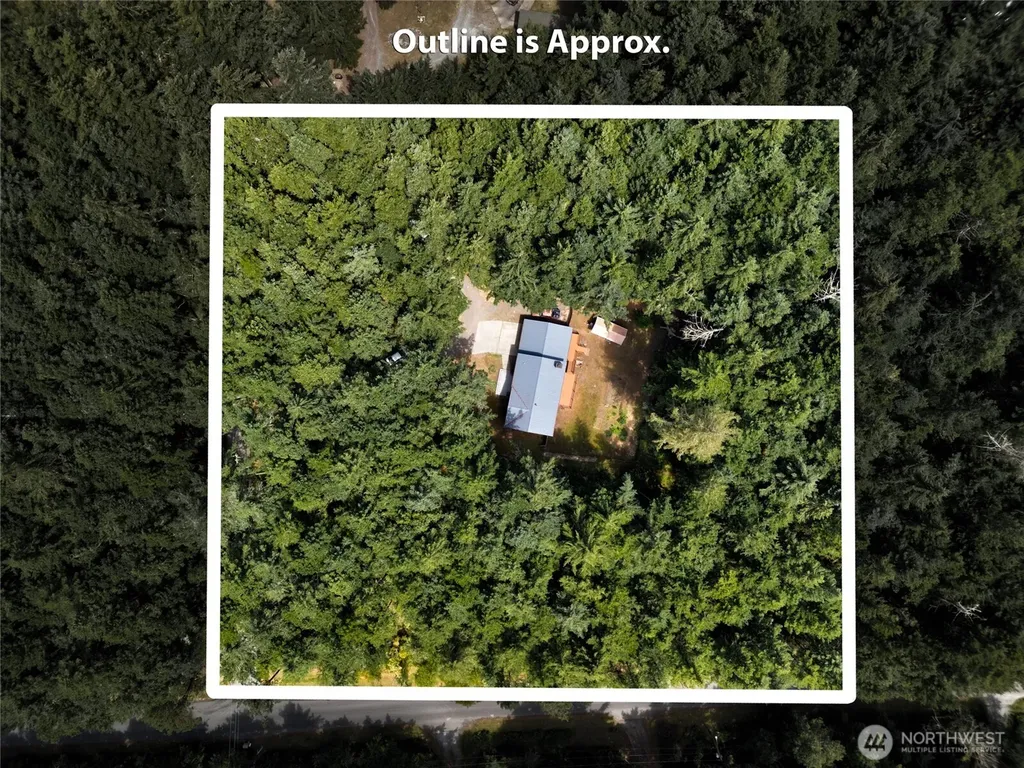 1074 N Estate Lane Oak Harbor WA 98277