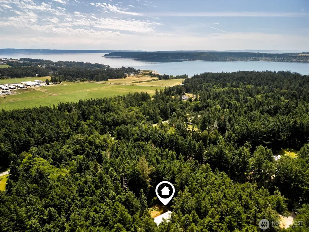 1074 N Estate Lane Oak Harbor WA 98277