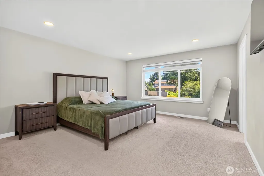 19757 119th Street E Bonney Lake WA 98391