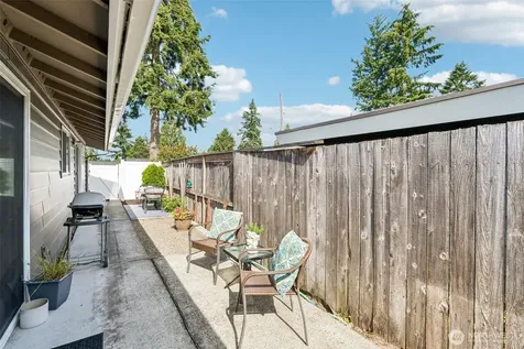 1220 SW 162nd Street Burien WA 98166