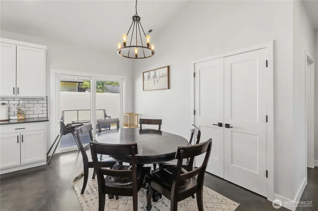 184 Abram Lane Chehalis WA 98532
