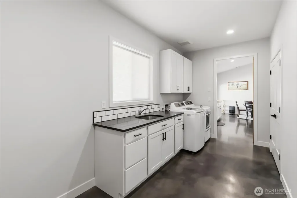 184 Abram Lane Chehalis WA 98532