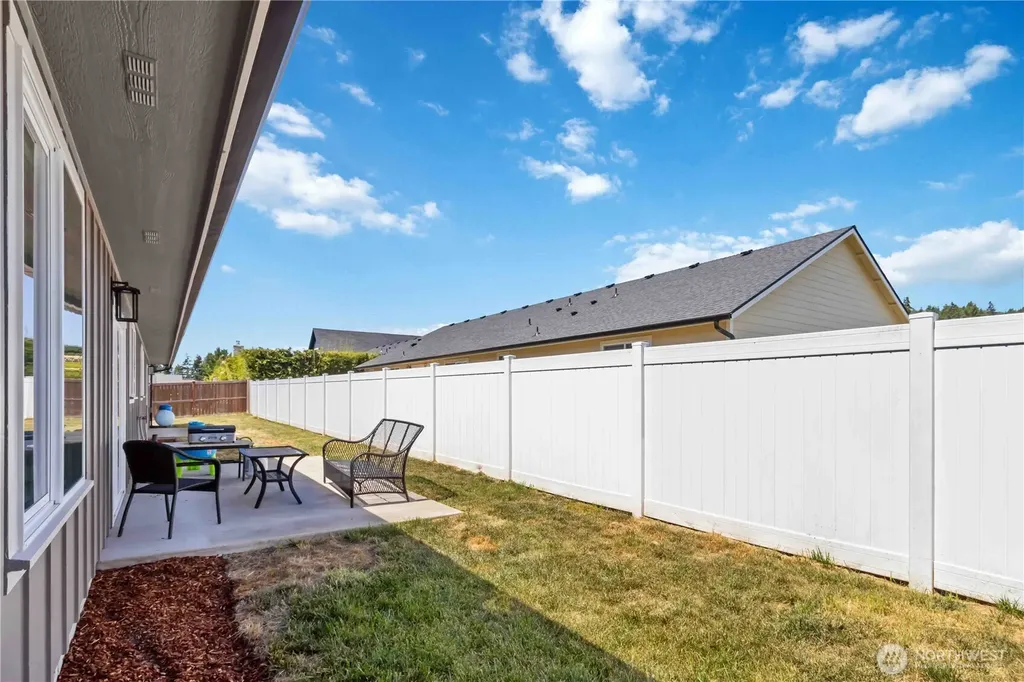 184 Abram Lane Chehalis WA 98532