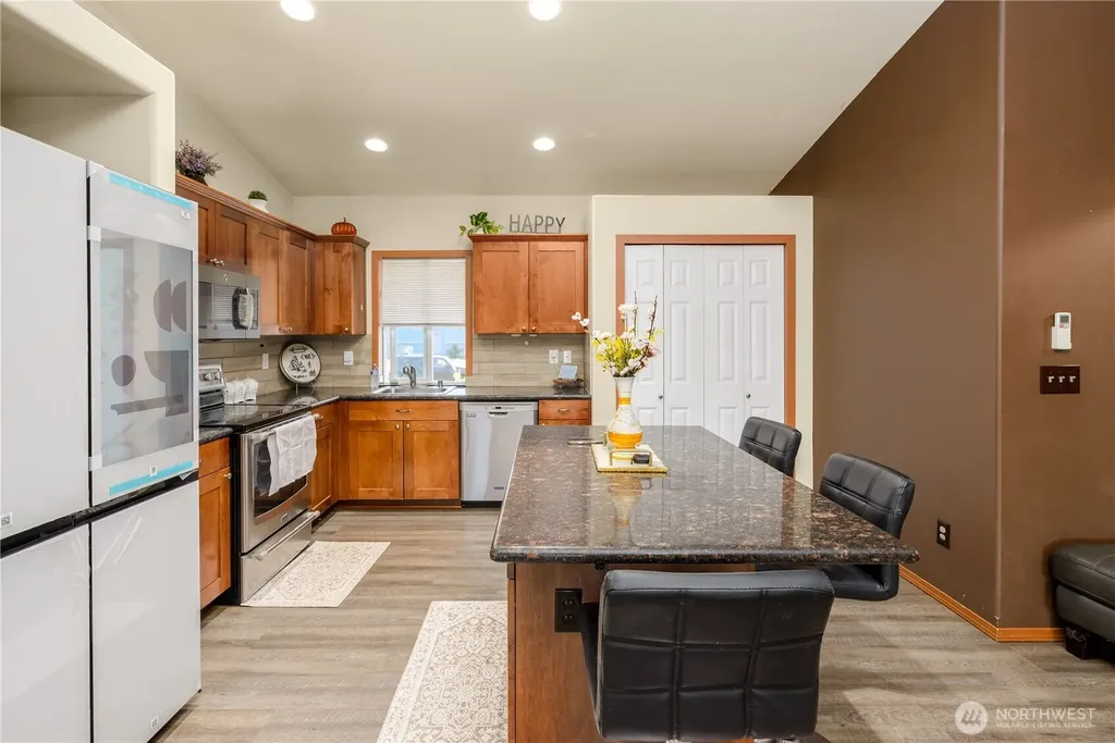 1137 Highland Avenue Port Angeles WA 98362