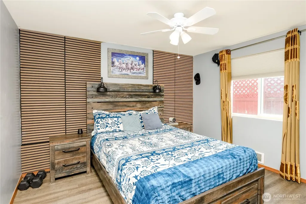 1137 Highland Avenue Port Angeles WA 98362