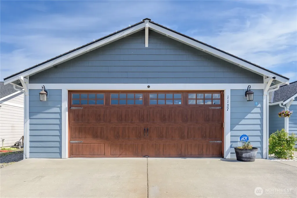 1137 Highland Avenue Port Angeles WA 98362