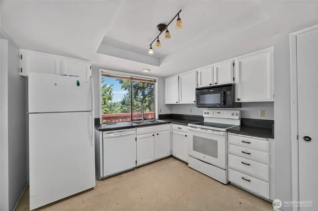 26415 Carnaby Way Kent WA 98032