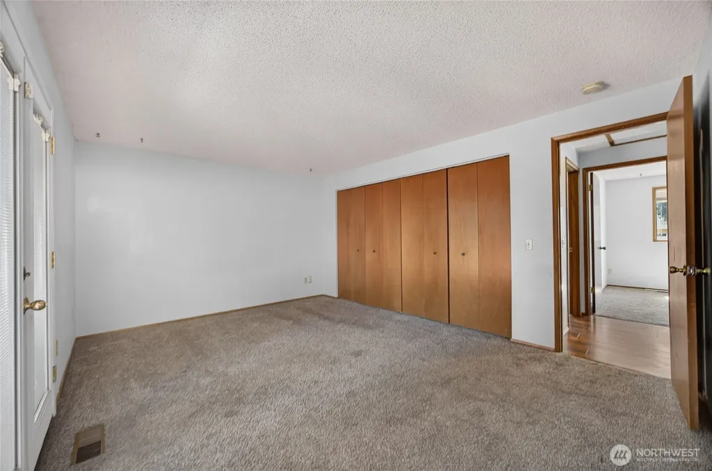 26415 Carnaby Way Kent WA 98032