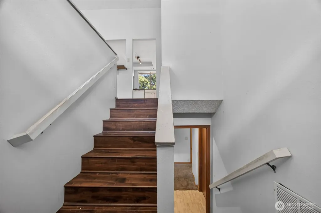 26415 Carnaby Way Kent WA 98032
