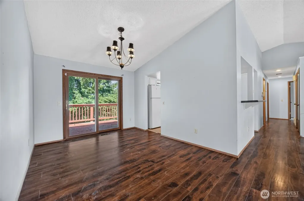 26415 Carnaby Way Kent WA 98032