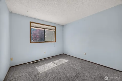 26415 Carnaby Way Kent WA 98032
