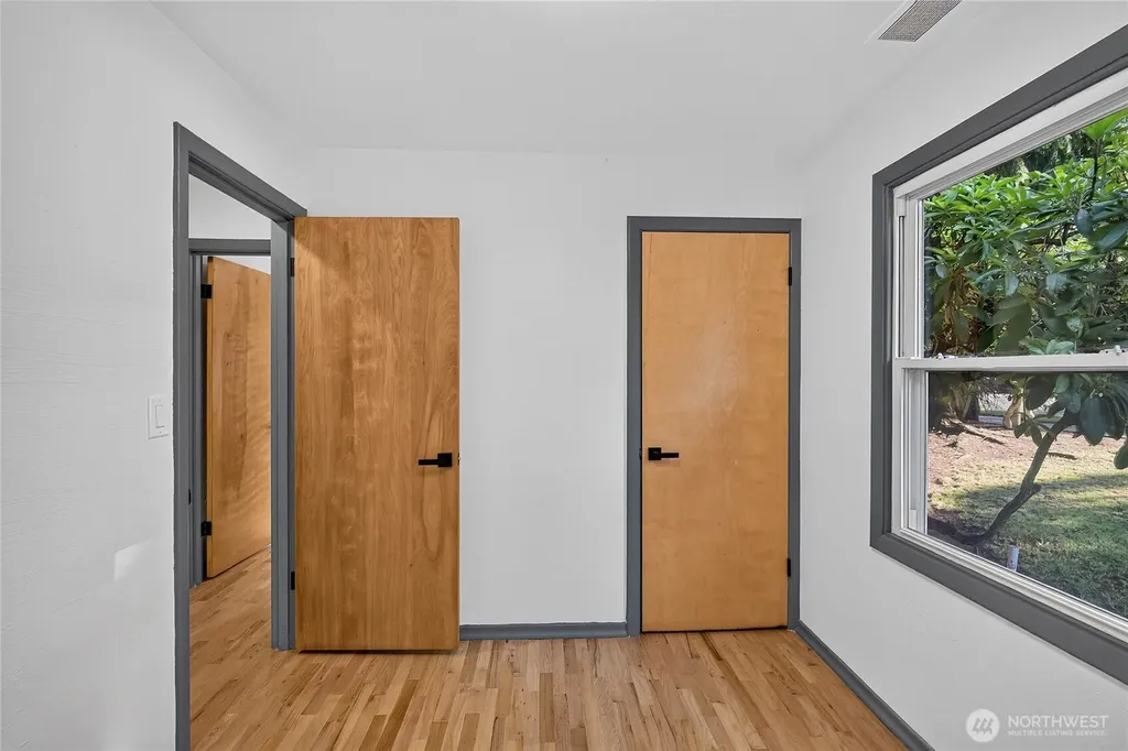 429 Harvard Avenue Fircrest WA 98466
