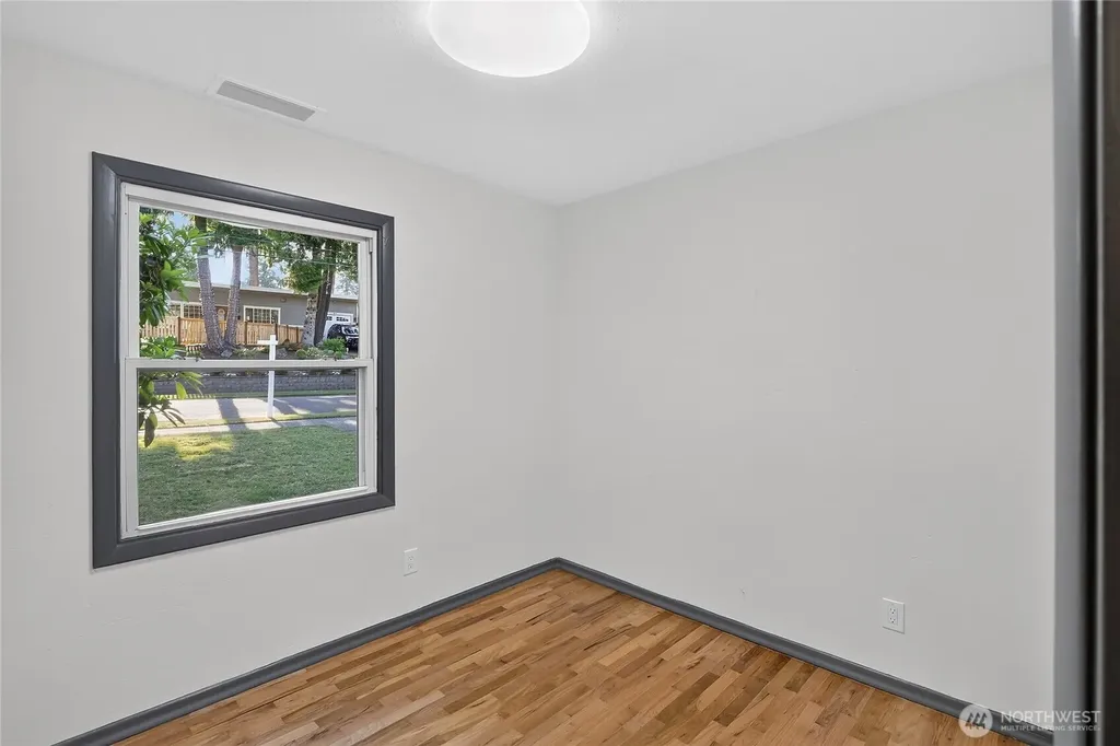 429 Harvard Avenue Fircrest WA 98466