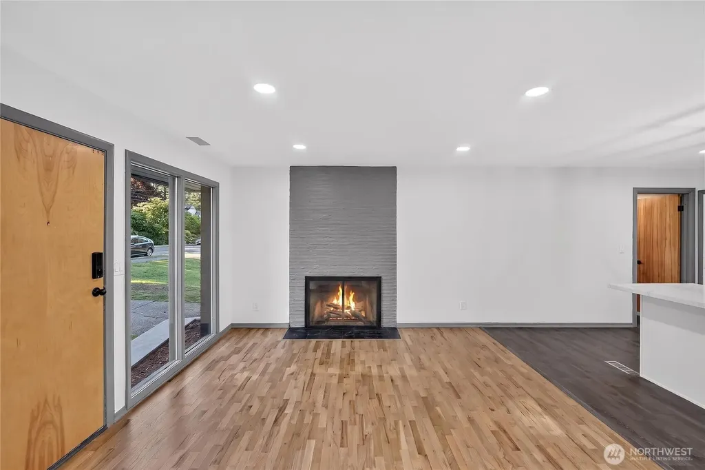 429 Harvard Avenue Fircrest WA 98466