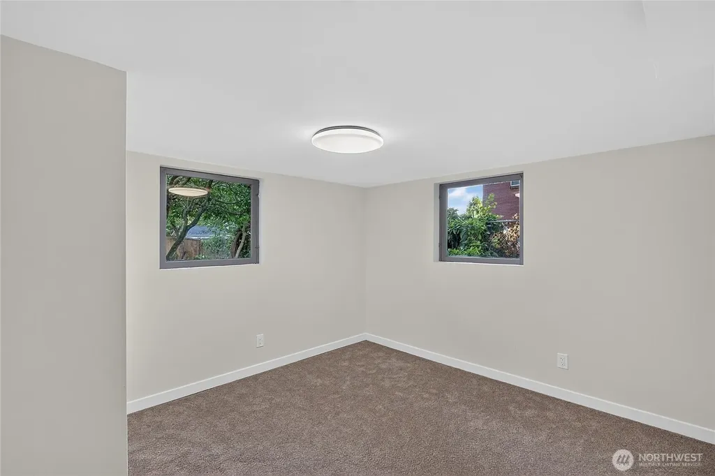 429 Harvard Avenue Fircrest WA 98466