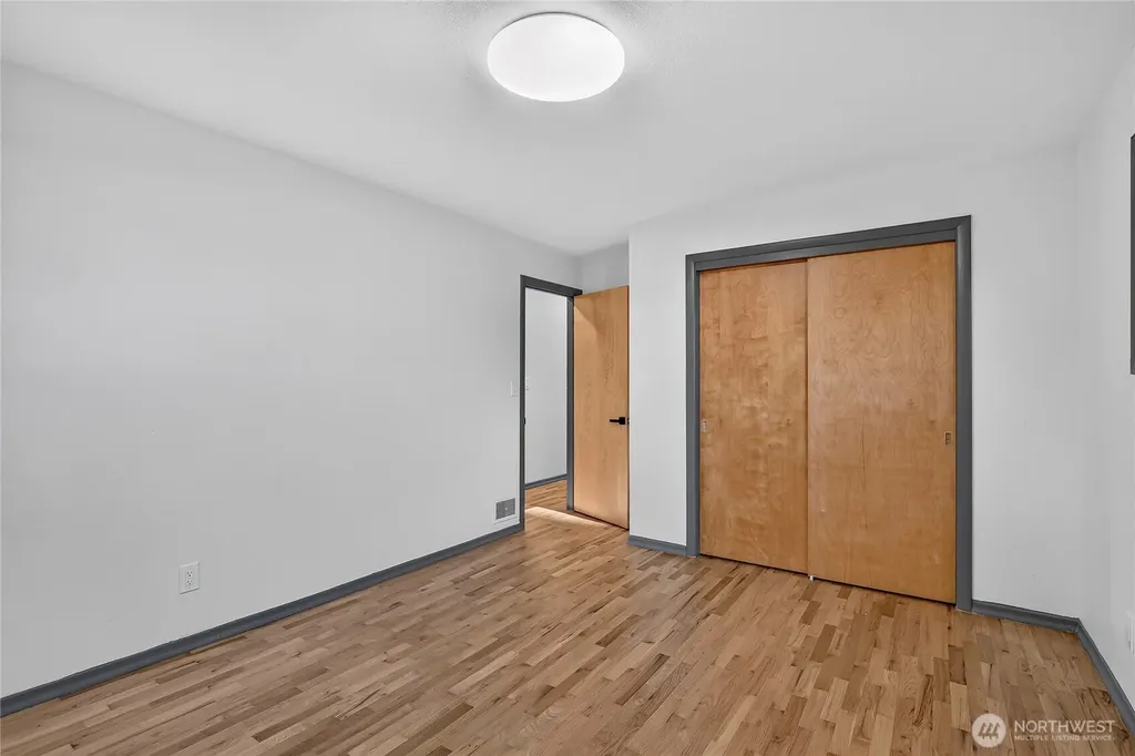 429 Harvard Avenue Fircrest WA 98466