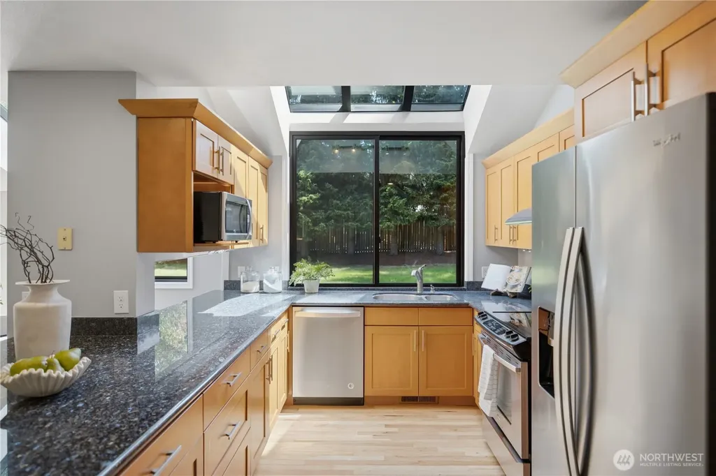 460 Jasmine Place NW Issaquah WA 98027