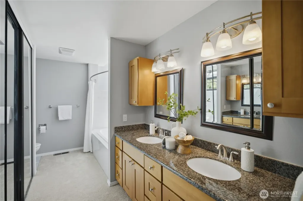 460 Jasmine Place NW Issaquah WA 98027