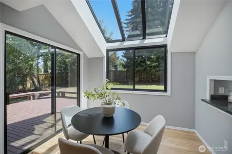 460 Jasmine Place NW Issaquah WA 98027
