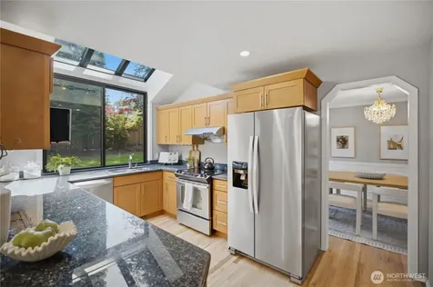 460 Jasmine Place NW Issaquah WA 98027
