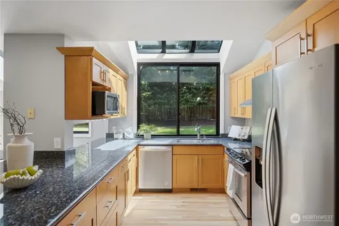 460 Jasmine Place NW Issaquah WA 98027