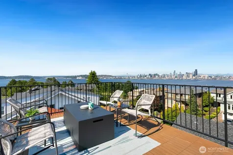 1338 California Ave SW Seattle WA 98116