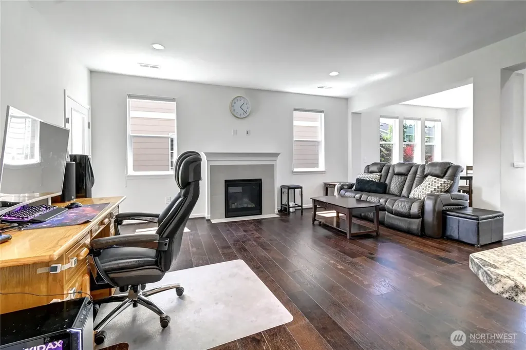 4523 Riverfront Boulevard Everett WA 98203