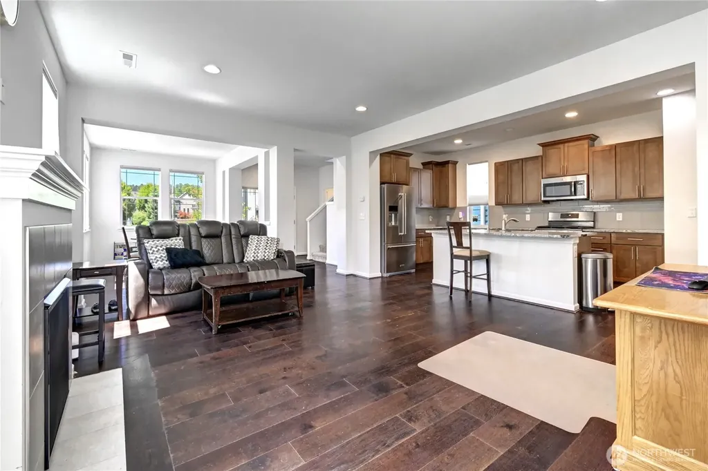4523 Riverfront Boulevard Everett WA 98203