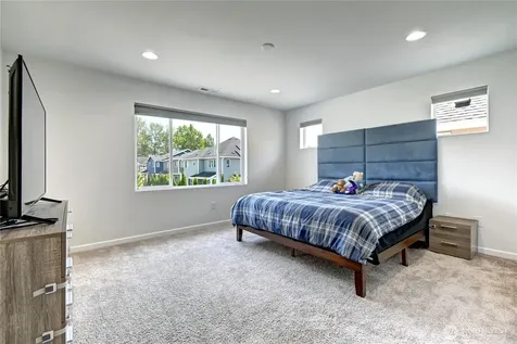 4523 Riverfront Boulevard Everett WA 98203