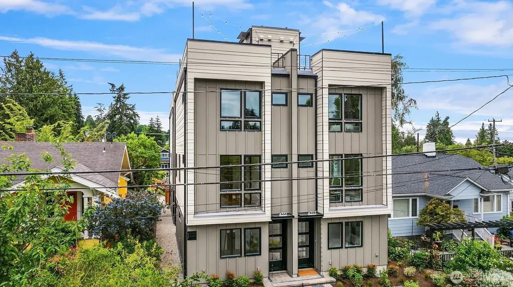 4351 SW Willow Street Seattle WA 98136