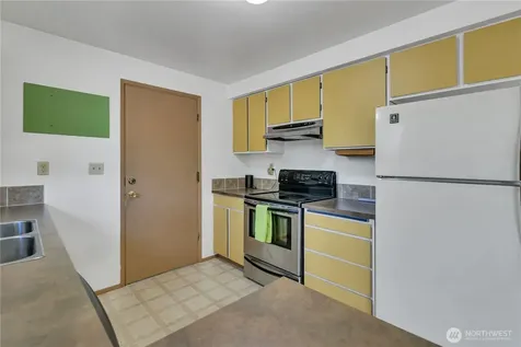1404 SW 360th Street Federal Way WA 98023