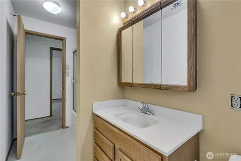 1404 SW 360th Street Federal Way WA 98023