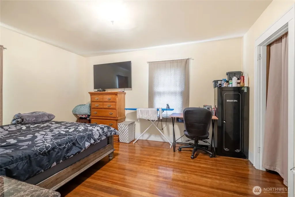 801 Spruce Street Hoquiam WA 98550
