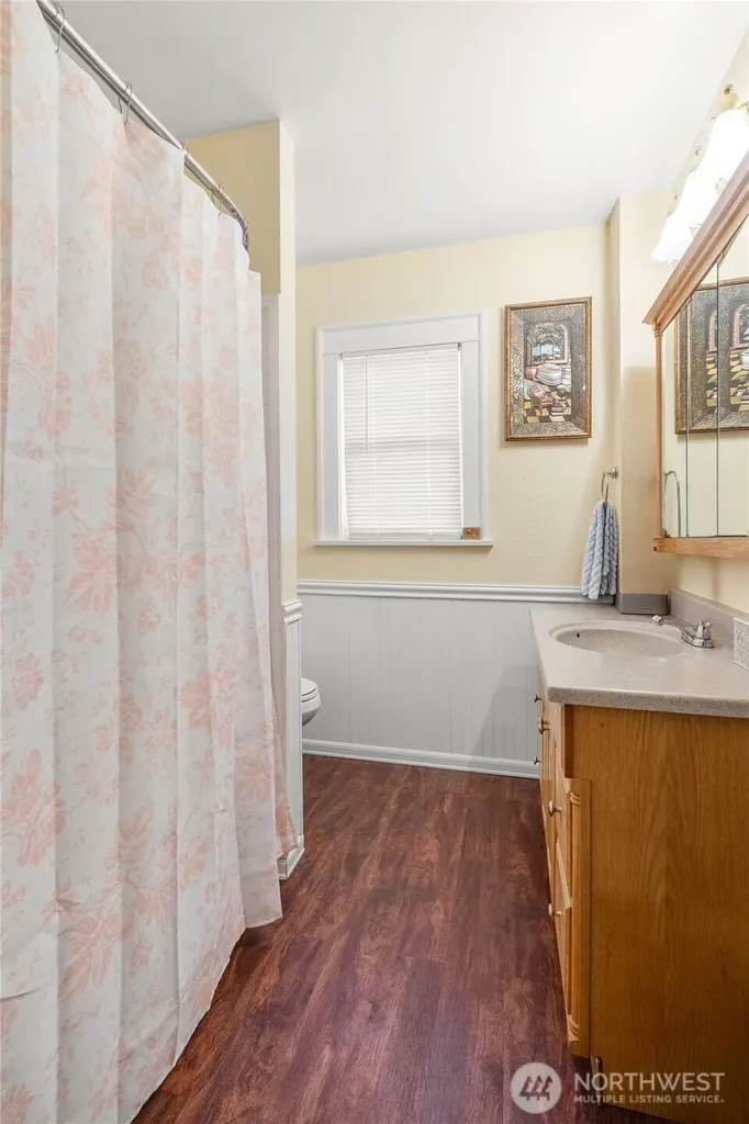 801 Spruce Street Hoquiam WA 98550