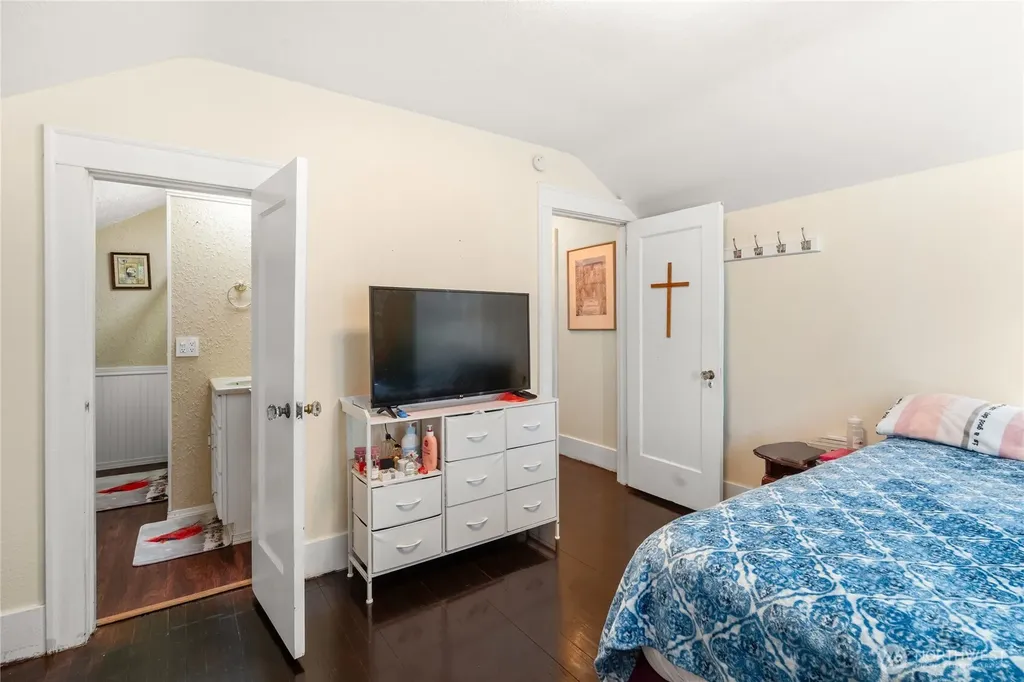 801 Spruce Street Hoquiam WA 98550