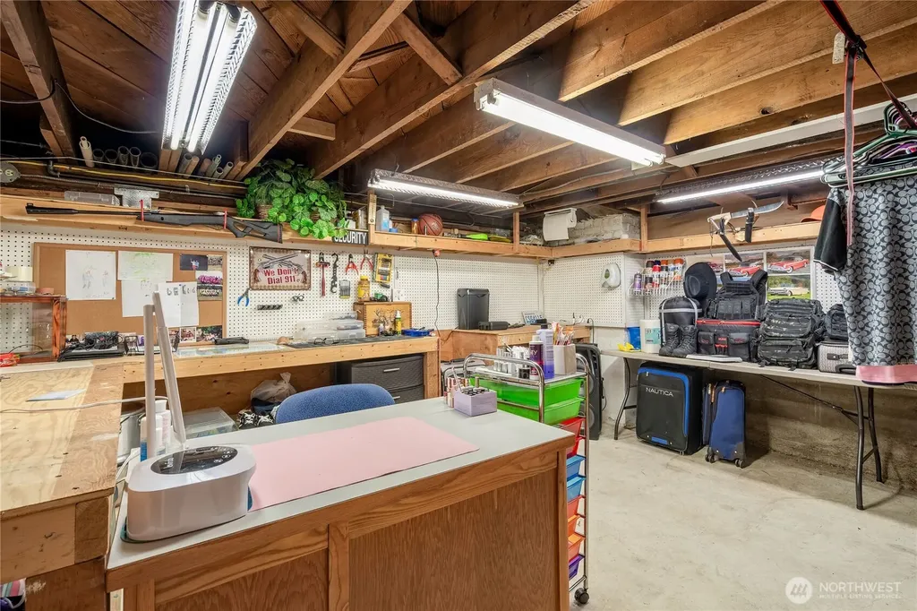 801 Spruce Street Hoquiam WA 98550