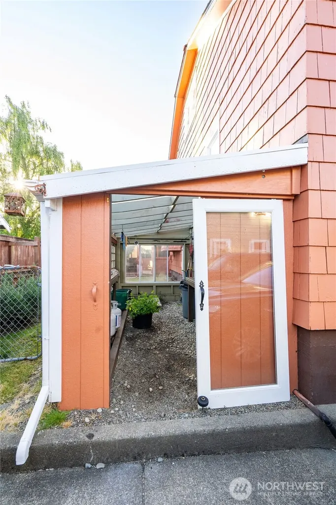 801 Spruce Street Hoquiam WA 98550