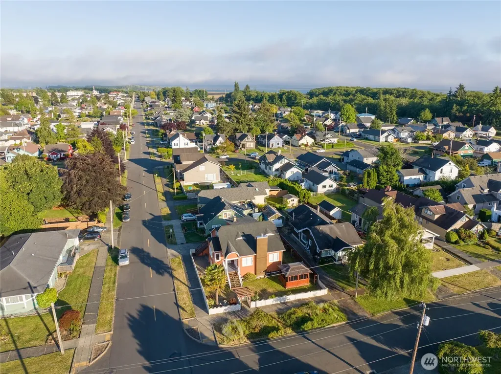 801 Spruce Street Hoquiam WA 98550