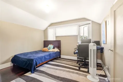 801 Spruce Street Hoquiam WA 98550