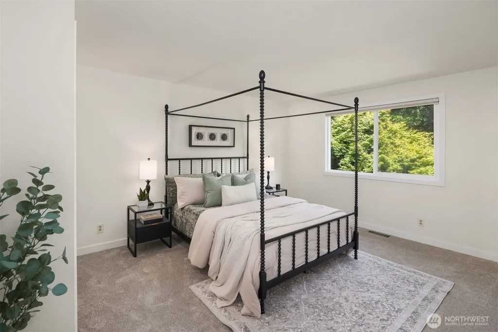 12820 87th Avenue Kirkland WA 98034