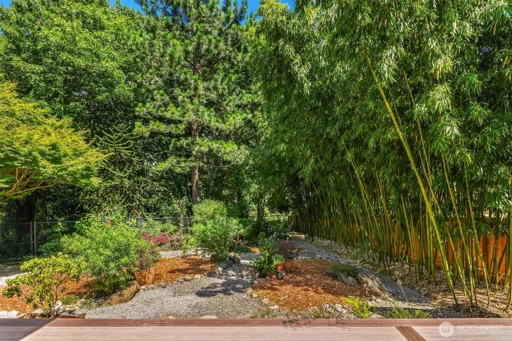 12820 87th Avenue Kirkland WA 98034