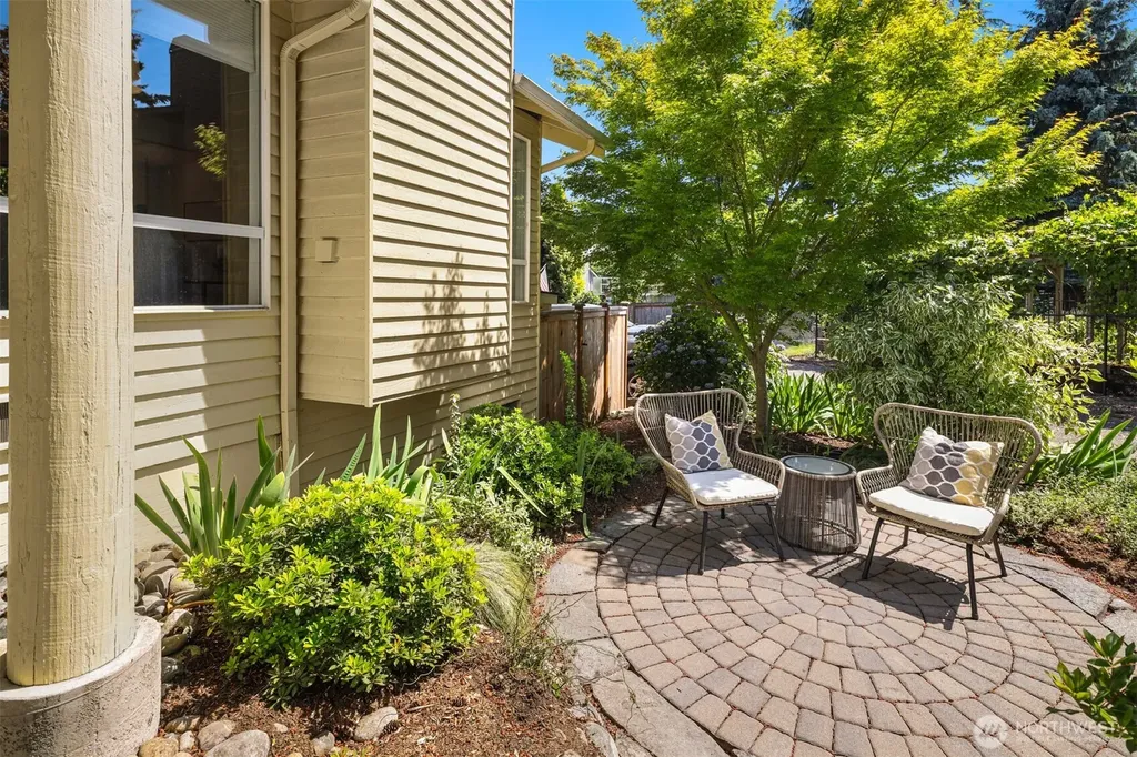 12820 87th Avenue Kirkland WA 98034