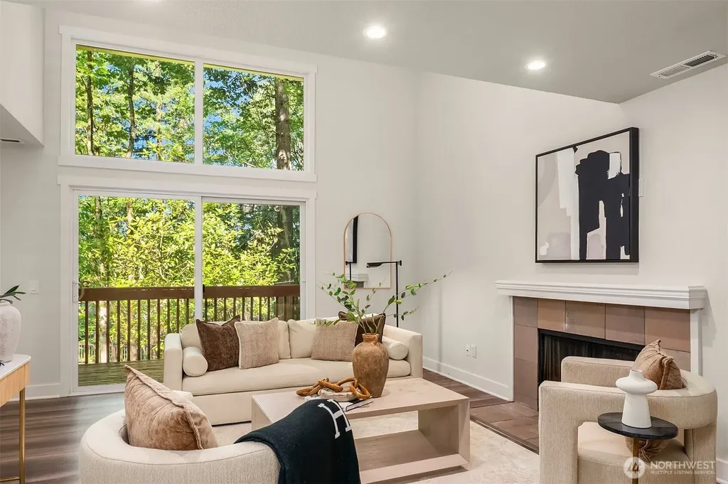 4283 152nd Court SE Bellevue WA 98006
