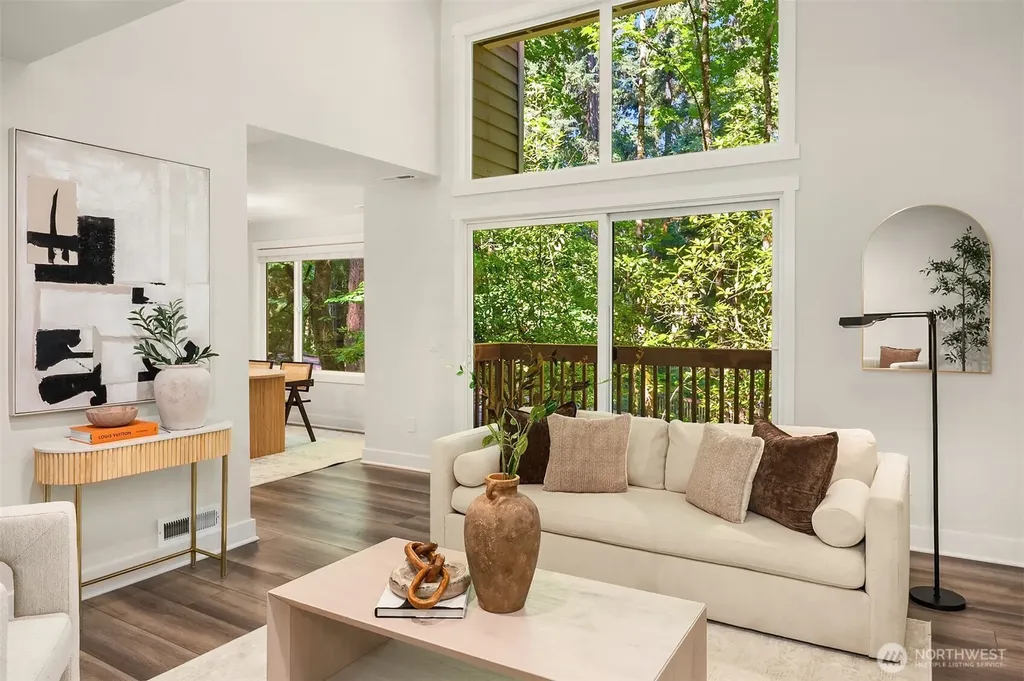 4283 152nd Court SE Bellevue WA 98006