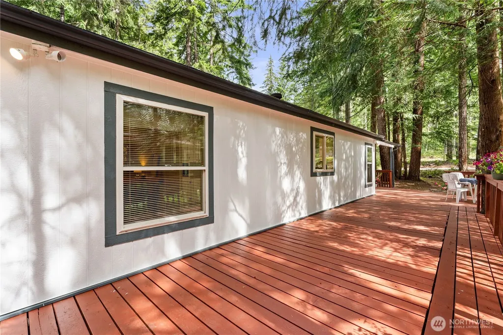 541 Mt Jupiter Drive Hoodsport WA 98548