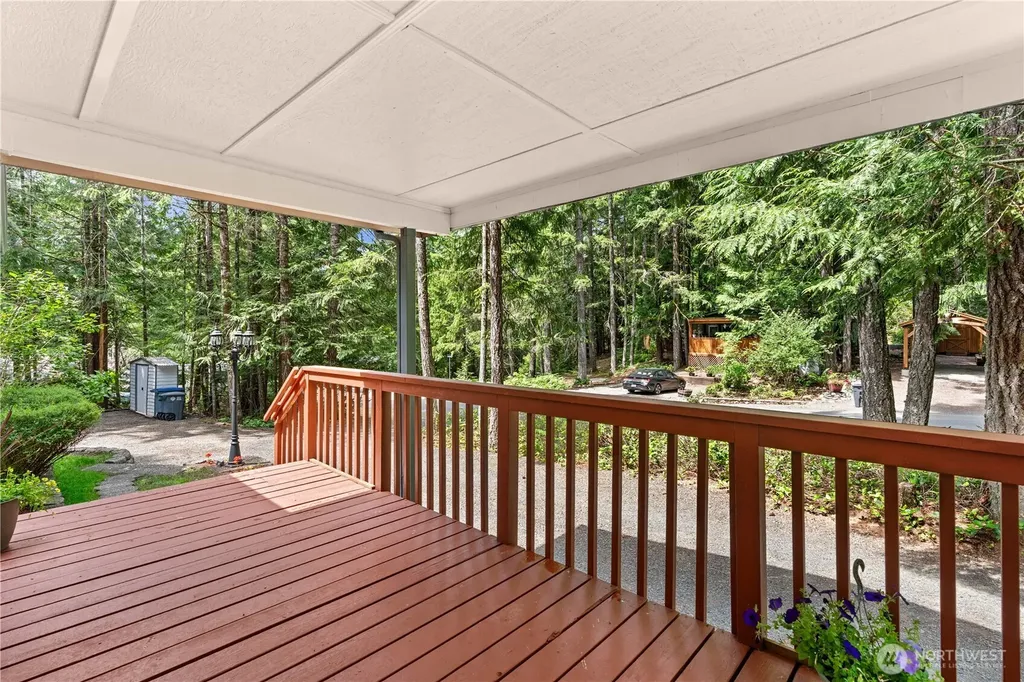 541 Mt Jupiter Drive Hoodsport WA 98548