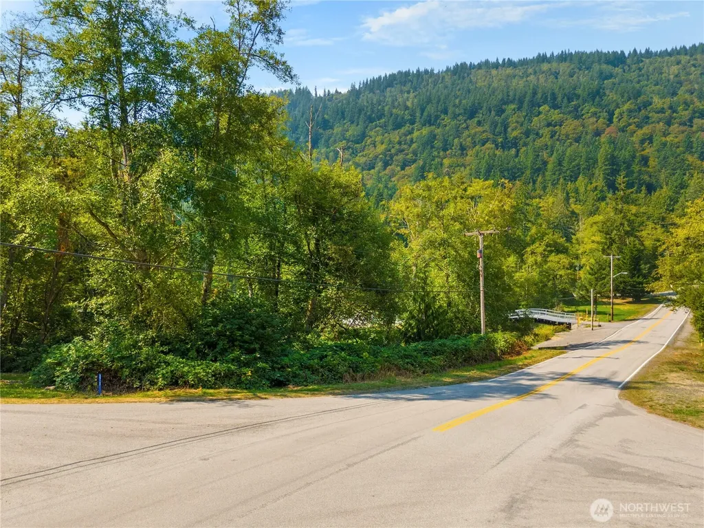 3005 Glenhaven Drive Sedro Woolley WA 98284
